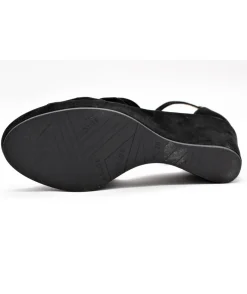 Shop L'Empreinte Chaussures ADIGE FLORES noir