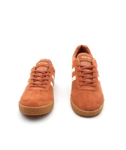 Shop L'Empreinte Chaussures GOLA HARRIER SUEDE CMA 192 orange