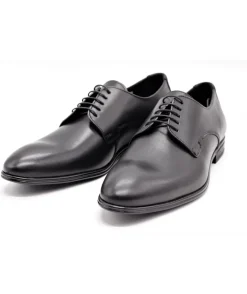 Shop L'Empreinte Chaussures LLOYD MADOC noir