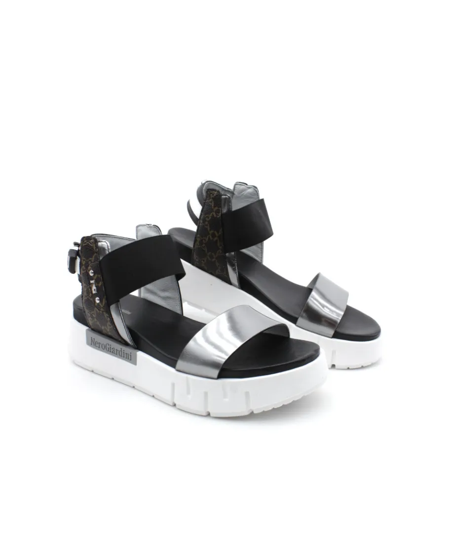 Shop L'Empreinte Chaussures NEROGIARDINI 07840 noir