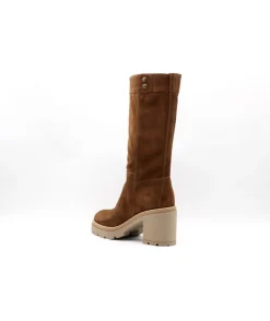 Shop L'Empreinte Chaussures NEROGIARDINI 17138 taupe