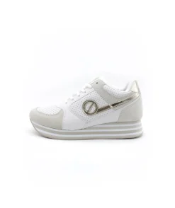 Cheap L'Empreinte Chaussures NO NAME PARKO JOGGER NAPPA EMBRO blanc