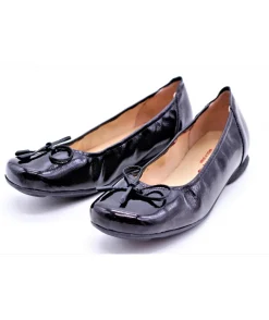 Shop L'Empreinte Chaussures SABRINAS 30001 BALLERINE VERSATIL VERNIS noir