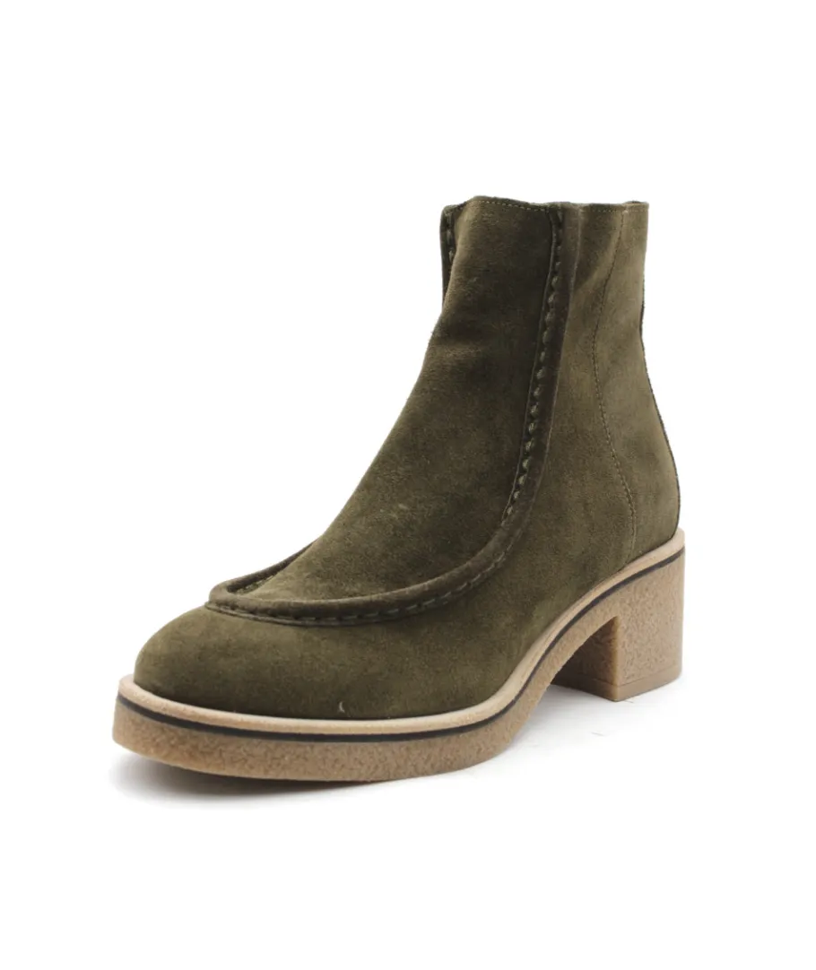 Shop L'Empreinte Chaussures SOFTWAVES 8.27.06/01 kaki