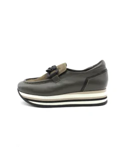 Shop L'Empreinte Chaussures SOFTWAVES 7.78.50/17 kaki