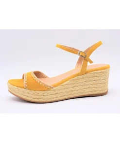Fashion L'Empreinte Chaussures UNISA KISSES jaune