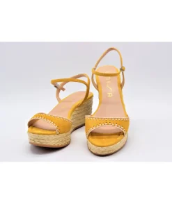 Fashion L'Empreinte Chaussures UNISA KISSES jaune