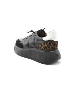 Shop L'Empreinte Chaussures WONDERS A-3610 noir