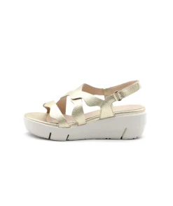 Shop L'Empreinte Chaussures WONDERS D8280 or